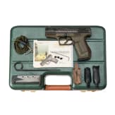 Walther Mod. P 99 &bdquo;La Chasse" nach Wildmeister Duderstaedt, graviert, im Koffer