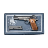 Smith & Wesson Mod. 52-1, "The .38 Master Single Action", im Karton