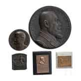 Kleine Sammlung von f&uuml;nf Bronzeplaketten, 1. Drittel 20 Jhdt.
