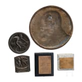 Kleine Sammlung von f&uuml;nf Bronzeplaketten, 1. Drittel 20 Jhdt.