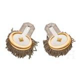 A pair of epaulettes for a lieutenant-colonel in the Royal Bavarian 7th Chevaulegers Regiment &ldquo;Prince Alfons&rdquo;