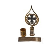 Preu&szlig;ische Standartenspitze, Fahnenring und Pr&auml;sentationsplakette f&uuml;r das Husaren-Regiment 1