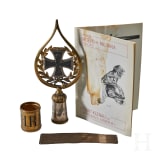 Preu&szlig;ische Standartenspitze, Fahnenring und Pr&auml;sentationsplakette f&uuml;r das Husaren-Regiment 1