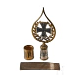 Preu&szlig;ische Standartenspitze, Fahnenring und Pr&auml;sentationsplakette f&uuml;r das Husaren-Regiment 1