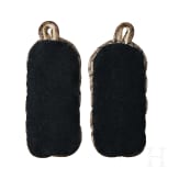 Prinzessin Viktoria Luise von Preu&szlig;en (1892 - 1980) - Schulterst&uuml;cke als Oberst des Leib-Husaren-Rgts., Handschuhe und Sch&auml;rpe