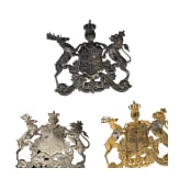 Kleine Sammlung Helmembleme und Ersatzteile, um 1900