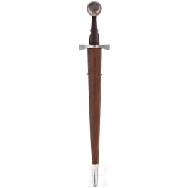 A short sword, reproduction in the style of the 15th century