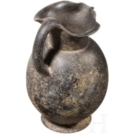 Etruskische Bucchero-Kanne mit Kleeblattmündung, 6. Jhdt. v. Chr.