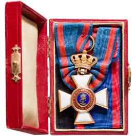 Oldenburg Order of Merit - knight's cross 1st class in case