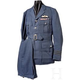 Wing Commander David George Walker (1924 - 2004) - uniform and flight books