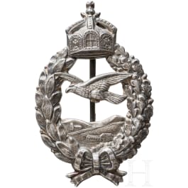 A flyer's commemorative badge, by Juncker
