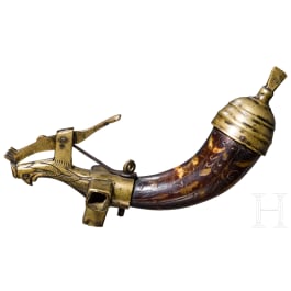 Z&uuml;ndkrautflasche mit Radschlossschl&uuml;ssel, deutsch, um 1580