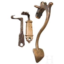 Keltischer Bronzehenkel und zwei römische Schlüssel