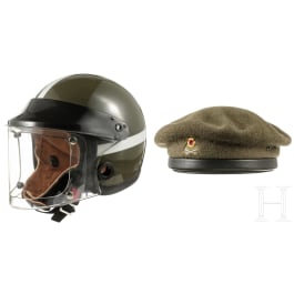 Helm für Kradfahrer und Mütze für Panzerbesatzungen der Bundeswehr, 1960-80er Jahre