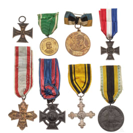 Eight awards, 19th/20th century