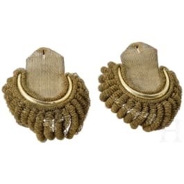 A pair of epaulettes for a colonel of the Swiss regiments in the Kingdom of the Two Sicilies, circa 1820