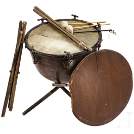 A Hanoverian Kettle drum, 18th/19th century