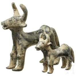 A pair of North Iranian bronze bulls, Kaluraz, Gilan, 3rd millennium B.C.