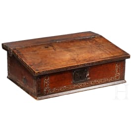 A South Tyrolean writing desk with fine, carved decoration, 1st half of the 16th century