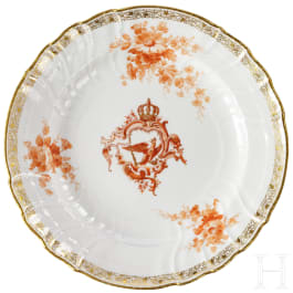 Emperor Wilhelm II - a KPM Neuosier plate from the royal dinner service, dated 1913
