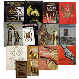 Sammlung 14 Bände zu russischen Blank- und Handfeuerwaffen
