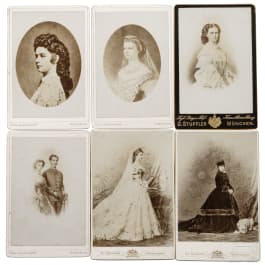 Kaiserin Elisabeth von Österreich - sechs Kabinettfotos des Kgl. Bayr. Hoffotografen Baumann bzw. der Kgl. Bayr. Hofkunsthandlung G. Stuffler, um 1890