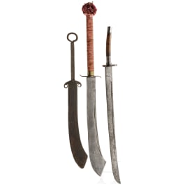 Drei Schwerter, China, um 1900