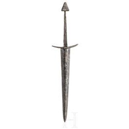 A German/Burgundian dagger with a triangle-shaped blade, 14th century