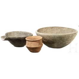 Drei Keramikgefäße, Vorderer Orient, 1. Jtsd. v. Chr.