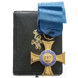 A cased Royal Order of the Crown 4th class