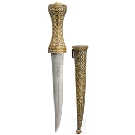 A dagger for army officers, dated 1916