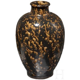 Vase mit geflecktem Dekor, China, 12. - 13. Jhdt.