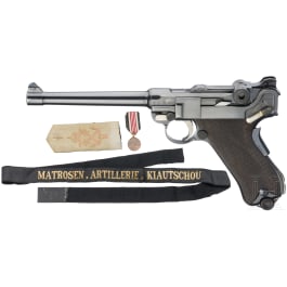A Navy Luger by DWM, Mod. 04 (1906), Reichsmarine, Gouv. Kiautschou, with accessories