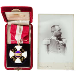 Ernst von Barth zu Harmating - a Commander's Cross of the Order of the Crown of Italy and a photo of it's bearer, circa 1900