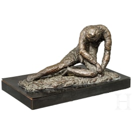 A US-American modernist bronze figure with the signature "DD", 20th century