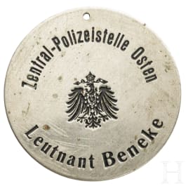 Ausweismarke der Zentral-Polizeistelle Osten