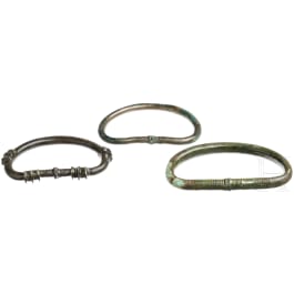 Three bronze bracelets of the Urnfield Culture in the shape of stirrups, 11. - 10th century B.C.