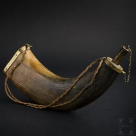 A large Saxon hunting powder flask, circa 1800