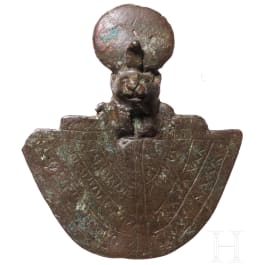 A pendant with Sekhmet head over a neck collar decoration, bronze, Late Period, early to mid-1st millennium B.C.