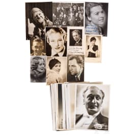 39 photo cards signed by German actors like Hans Albers, Anny Ondra, Marika R&ouml;kk, Heli Finkenzeller, Lilan Harvey etc.
