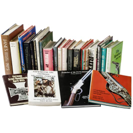 Mixed lot of books on revolvers and percussion handguns, mostly in English