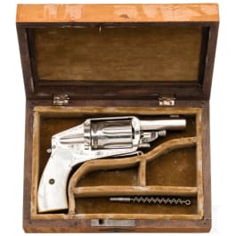 Velodog-Revolver in Schatulle