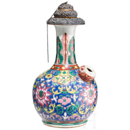 A Chinese kendi with silver mounting, Qing dynasty (1644 - 1911), 18th/19th century