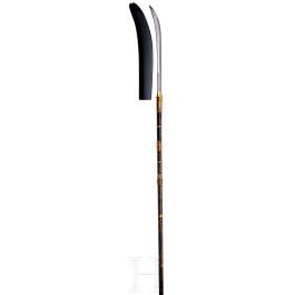 A Japanes Naginata, inscribed Echigo (no) Kami Kanesada, first half of the Edo-Period