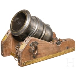 A bronze German artillery mortar in 18th century style (reproduction)