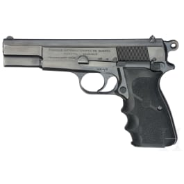 A FN Mod. 35, with holster