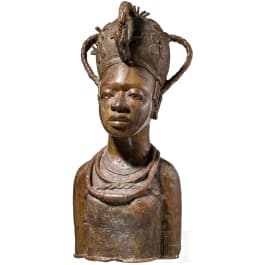 Massive Bronzeb&uuml;ste einer K&ouml;nigin, Benin, 20. Jhdt.