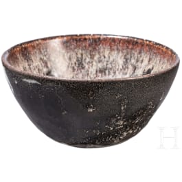 Jizhou-Teeschale mit Scherenschnitt-Dekor, China, wahrscheinlich s&uuml;dliche Song-Dynastie (1127 - 1279)