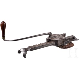 A cranequin (crossbow winder) with star mark, 16th/17th century