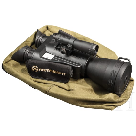 Nachtsichtger&auml;t der Firma Armasight, Modell Discovery 5 x